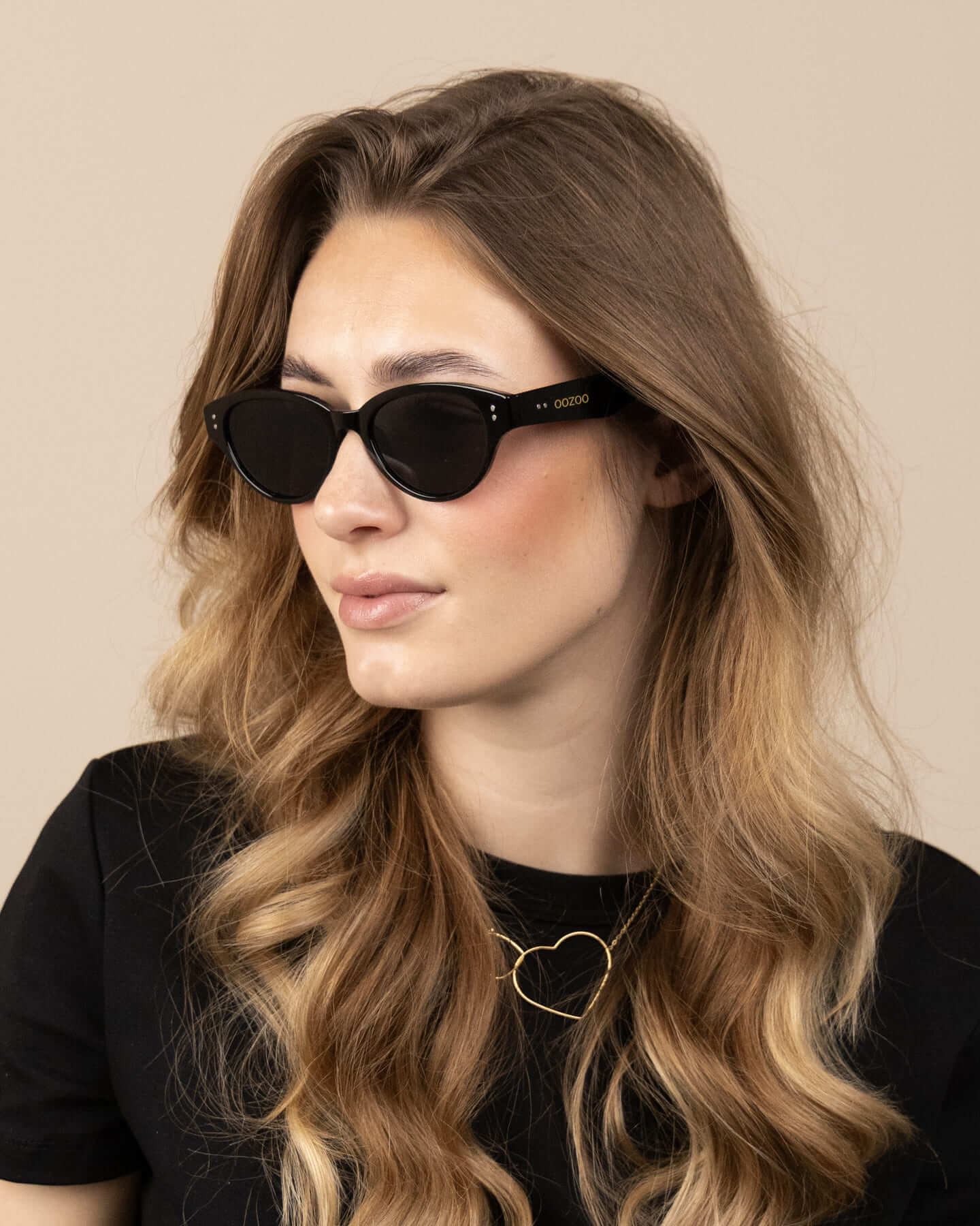 Lunettes de Soleil Oozoo Noire UV400 SG007-BK - PRECIOVS