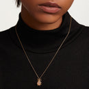 Collier PDPaola Wisdom Beetle Amulet argent plaqué or et pierres précieuses - PRECIOVS