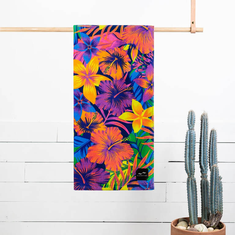 Serviette de plage Slowtide Neo en coton durable - PRECIOVS