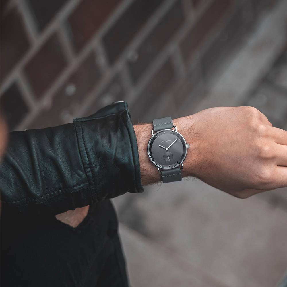Montre Paul Hewitt Breakwater Line Iron Grey Acier Inoxydable Bracelet Cuir Light Grey - PRECIOVS