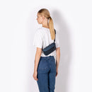 Sac banane Ucon Acrobatics Jona Metallic Series Dark Navy - PRECIOVS