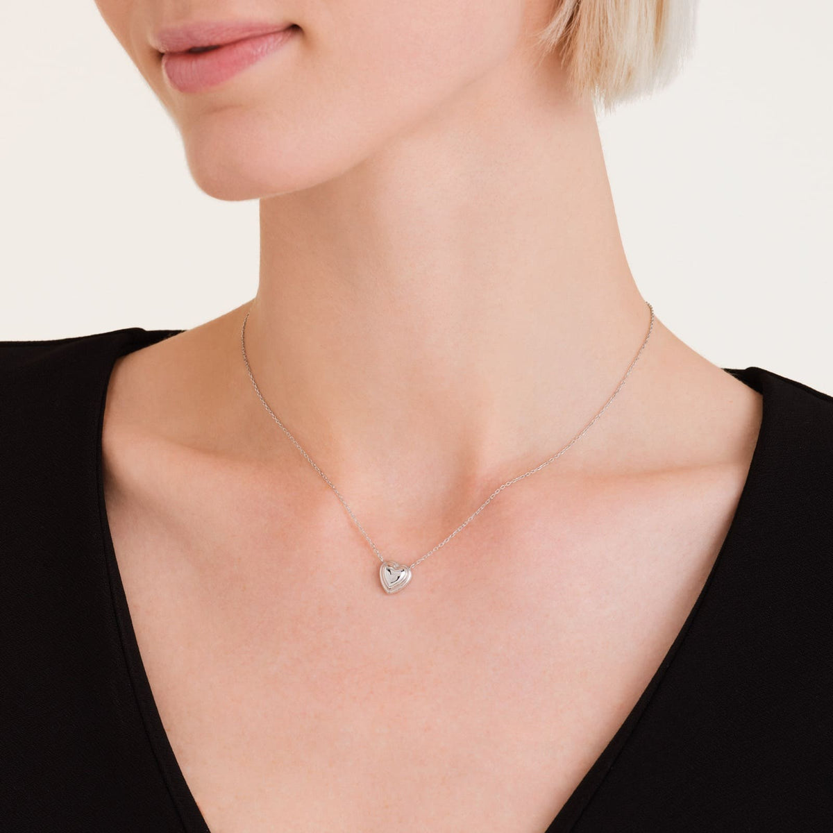 Collier Rosefield Cœur Relief J1009