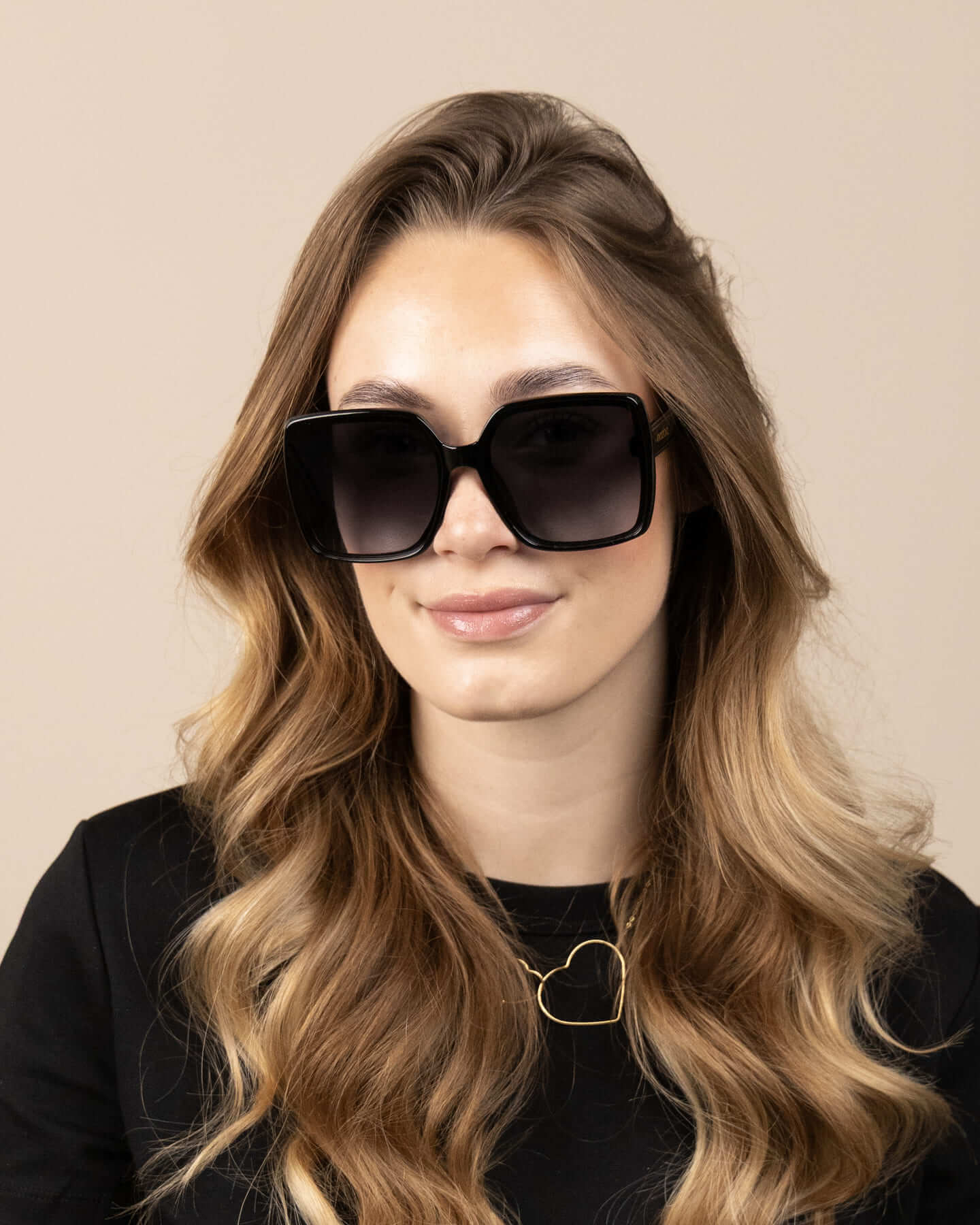 Lunettes de Soleil Oozoo Noire UV400 SG006-BK - PRECIOVS
