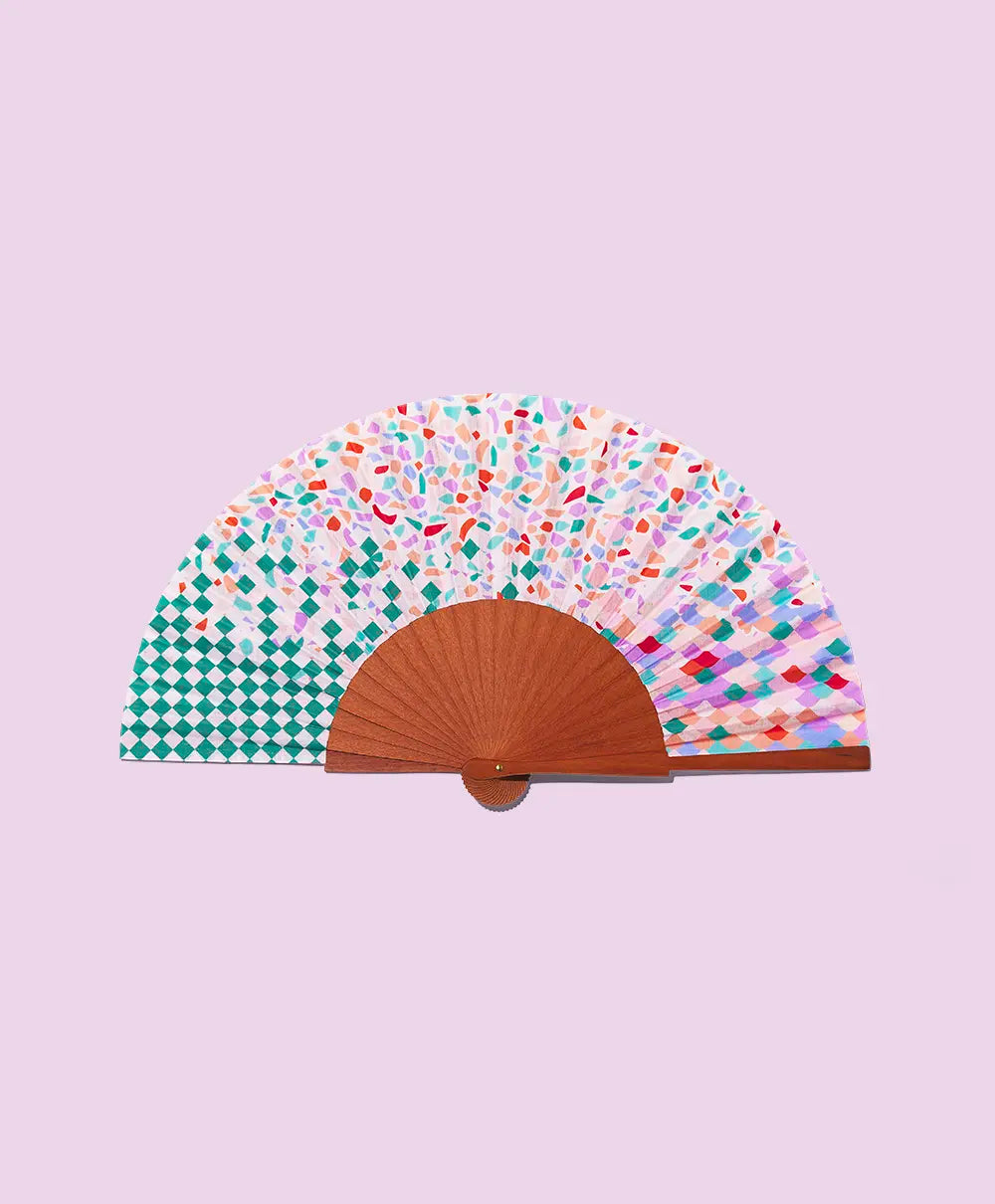 Éventail artisanal A Fan Of Gaudi Trencadis - PRECIOVS