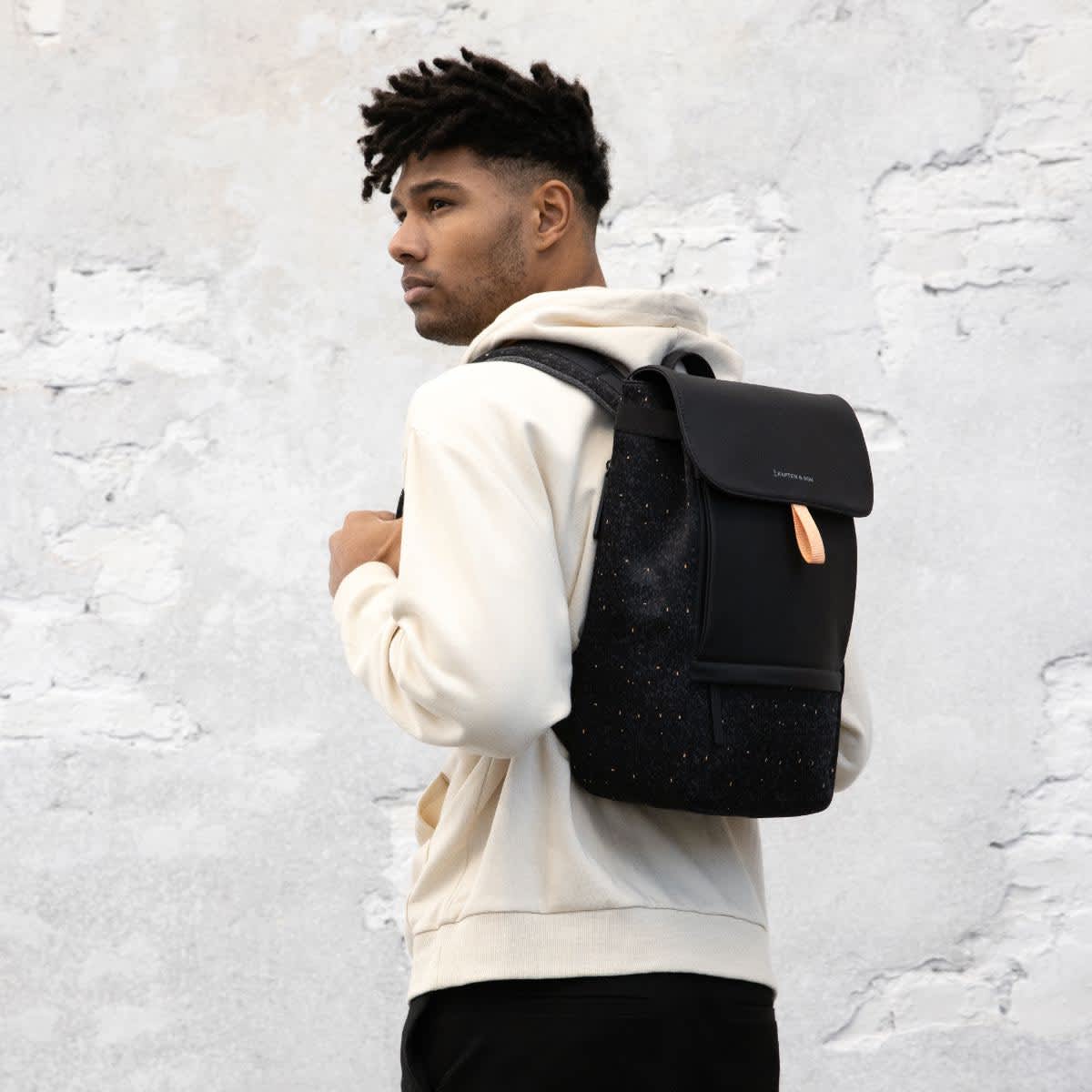 Sac à dos Kapten & Son Fyn Black Tangerine SustainKnit - PRECIOVS