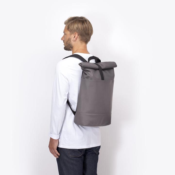Sac à dos Ucon Acrobatics Hajo Medium Lotus Series Dark Grey - PRECIOVS