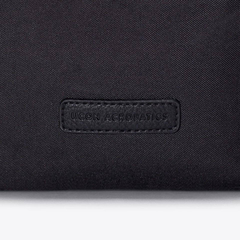 Sac banane Ucon Acrobatics Jona Stealth Series Black - PRECIOVS