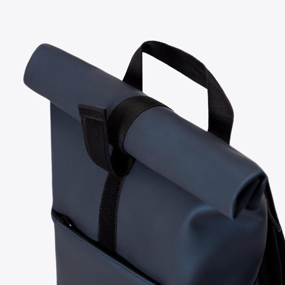 Sac à dos Ucon Acrobatics Hajo Mini Metallic Series Dark Navy - PRECIOVS
