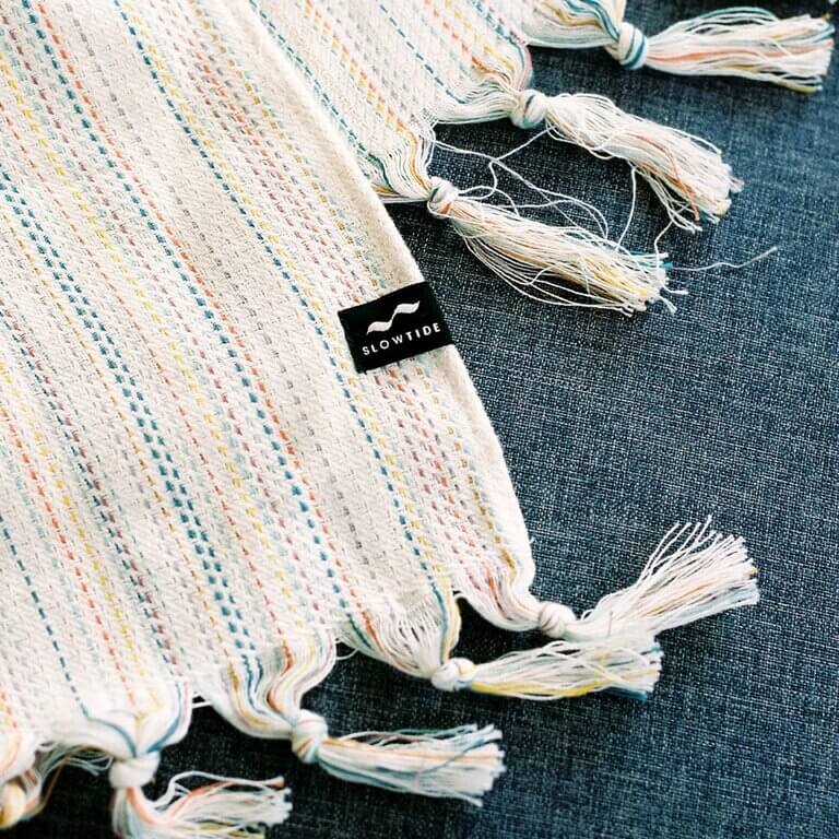 Serviette de plage "turque" Slowtide Pennylane en coton bio - PRECIOVS